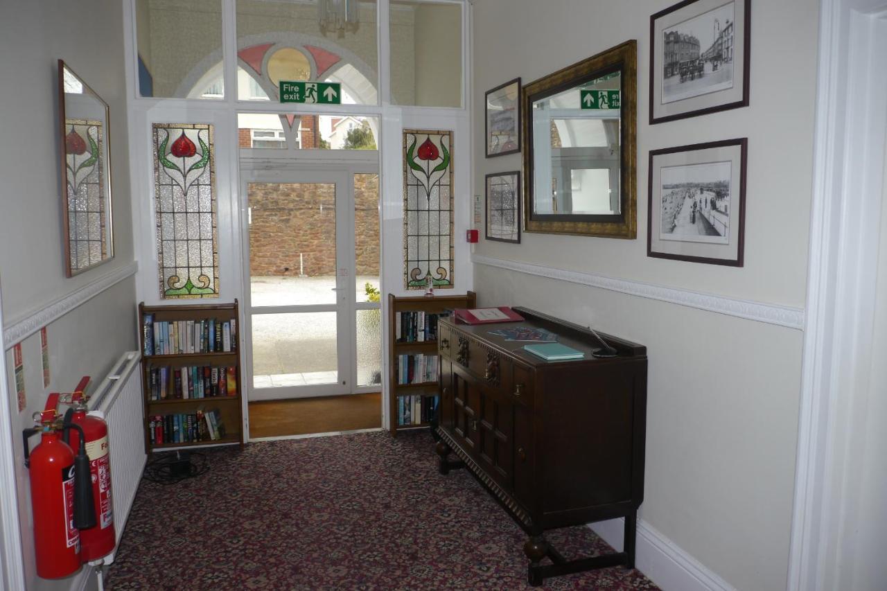 Broadshade Holiday Apartments Paignton Extérieur photo